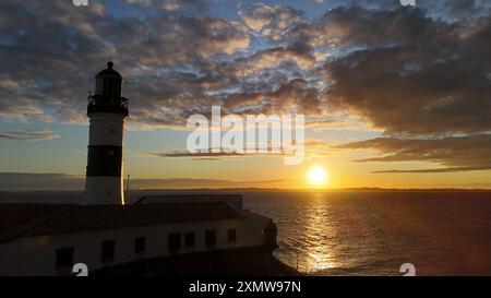 barra Leuchtturm in Salvador salvador, bahia, brasilien - 20. juli 2024: Aus der Vogelperspektive auf das Fort von Santo Antonio, besser bekannt als Farol da Barra, in Salvador. SALVADOR BAHIA BRASILIEN Copyright: XJoaxSouzax 180724JOA118 Stockfoto