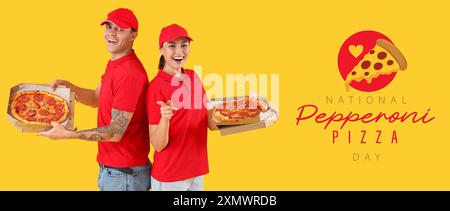 Banner für den National Pepperoni Pizza Day mit fröhlichen Kurieren Stockfoto
