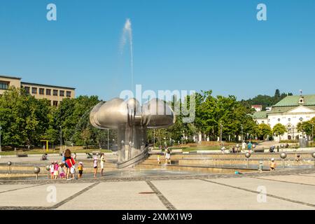 Brunnen auf dem Freiheitsplatz, Bratislava, Slowakei Stockfoto