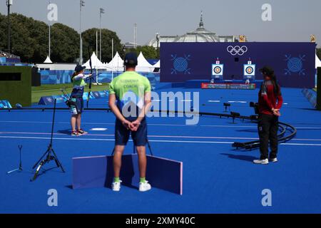 Paris, Frankreich. 30. Juli 2024. Julien Mattia/Le Pictorium - Bogenschießen - Runde 32 Einzelveranstaltung - Paris 2024 - 30/07/2024 - Frankreich/seine Saint Denis/Paris - Runde 32 der Bogenschießen-Veranstaltungen bei den Olympischen Spielen in Paris, in Les Invalides, am 30. Juli 2024. Quelle: LE PICTORIUM/Alamy Live News Stockfoto