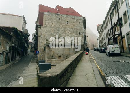 Porto, Portugal - 24. April 2024 Stadtzentrum von Porto. Hochwertige Fotos Stockfoto