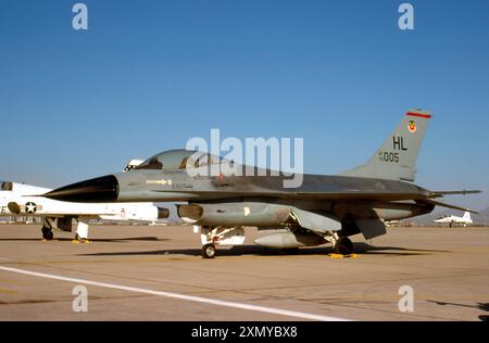 General Dynamics F-16A kämpft gegen Falcon 78-0005 Stockfoto