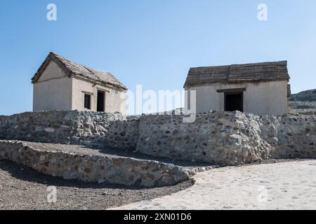 Häuser im Hatta Heritage Village, haltbar, rekonstruiert und im Jahr 2001 von der Regierung zur Schau zu stellen, ländliche Leben zurückgehende Jahrhunderte eröffnet. Dubai Stockfoto