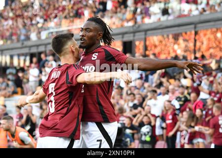 Prag, Tschechische Republik. 30. Juli 2024. VICTOR ALATUNJI von Sparta Praha feiert, nachdem er in der zweiten Qualifikationsrunde der UEFA Champions League, dem zweiten Legspiel am 30. Juli 2024, in Prag in der Tschechischen Republik ein Tor geschossen hat. (Kreditbild: © Slavek Ruta/ZUMA Press Wire) NUR REDAKTIONELLE VERWENDUNG! Nicht für kommerzielle ZWECKE! Stockfoto