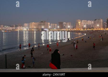 Tanger, Marokko. Juli 2024. Panoramablick auf den Hafen von Tanger an einem Sommernachmittag. Quelle: D. Canales Carvajal/Alamy Live News Stockfoto