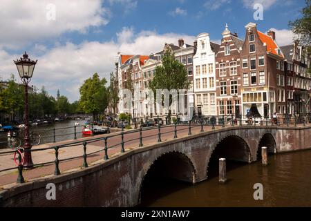 Ecke Keizersgracht und Leidsegracht in Amsterdam in den Niederlanden in Europa Stockfoto