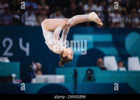 PARIS, IF - 30.07.2024: KUNSTTURNEN DER FRAUEN OLYMPISCHE SPIELE - Kunstturnen - Olympische Spiele 2024 - Finale der Frauenmannschaft in der Arena Bercy in Paris, Frankreich, diesen Dienstag (30). Auf dem Foto Angela Andreoli (ITA) (Foto: Luca Castro/Fotoarena) Stockfoto