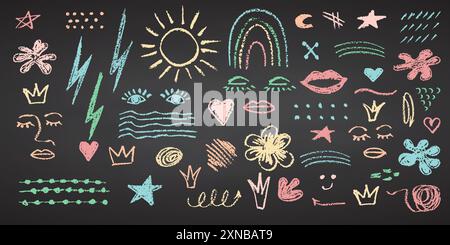 Holzkohlestift zeichnet von Hand lockige, groovige Formen, Spritzer und Quietschen. Farbige Kreideelemente auf schwarzer Kreidetafel Grunge Kreidekreide kritzelt mit Kritzeleien Stock Vektor