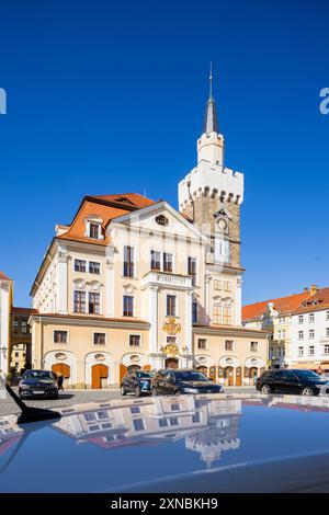 Löbau Löbau ist eine große Kreisstadt im Landkreis Görlitz in der sächsischen Oberlausitz. Altstadt Löbauer Rathaus Löbau Sachsen Deutschland *** Löbau Löbau Löbau ist eine große Kreisstadt im Landkreis Görlitz in der sächsischen Oberlausitz Altstadt Löbauer Rathaus Löbau Sachsen Deutschland Stockfoto