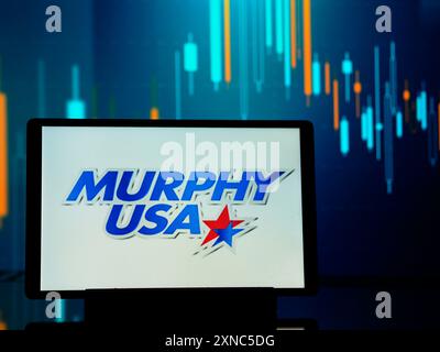 Deutschland – 1. August 2024: In dieser Fotoabbildung wird das Murphy USA-Logo auf einem Tablet angezeigt. Stockfoto