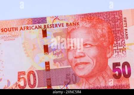Nelson Rolihlahla Mandela Porträt aus Südafrika ist auf Banknote der Landeswährung 50 Rand, ausgestellt von der National Bank of South Africa Vorderansicht Stockfoto