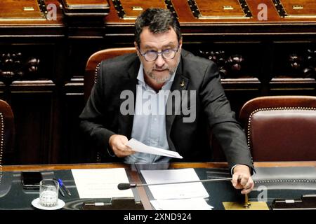 Roma, Italien. 31. Juli 2024. IL Vice presidente del Consiglio Ministro delle infrastrutture Matteo Salvini durante lo svolgimento del question time alla Camera dei Deputati a Roma, Mercoled&#xec;, 31 Luglio 2024 (Foto Mauro Scrobogna/LaPresse) der stellvertretende Premierminister und der Minister für Infrastruktur Matteo Salvini anlässlich der Fragestunde in der Abgeordnetenkammer in Rom, Mittwoch, Juli 31 2024. (Foto: Mauro Scrobogna/LaPresse) Credit: LaPresse/Alamy Live News Stockfoto