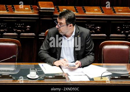 Roma, Italien. 31. Juli 2024. IL Vice presidente del Consiglio Ministro delle infrastrutture Matteo Salvini durante lo svolgimento del question time alla Camera dei Deputati a Roma, Mercoled&#xec;, 31 Luglio 2024 (Foto Mauro Scrobogna/LaPresse) der stellvertretende Premierminister und der Minister für Infrastruktur Matteo Salvini anlässlich der Fragestunde in der Abgeordnetenkammer in Rom, Mittwoch, Juli 31 2024. (Foto: Mauro Scrobogna/LaPresse) Credit: LaPresse/Alamy Live News Stockfoto