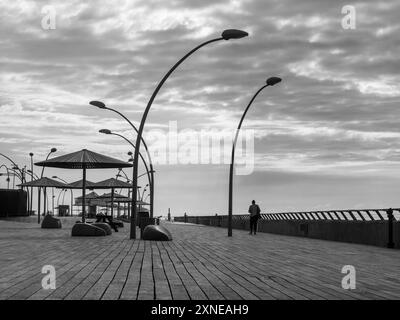 Tel Aviv Promenade an einem bewölkten Tag Stockfoto