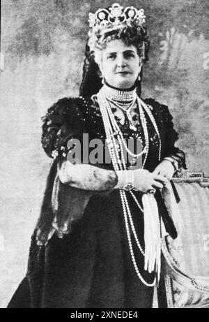 1905 Archivio Storico Olycom/LaPresse Margherita di Savoia (nome completo Margherita Maria Teresa Giovanna di Savoia-Genova; Turin, 20. November 1851 - Bordighera, 4 gennaio 1926) Fu consorte di Re Umberto i e la prima regina consorte d'Italia. La moglie del primo re d'Italia Vittorio Emanuele II di Savoia, Maria Adelaide d'Austria, Era infatti morta nel 1855, prima della proclamazione del Regno avvenuta nel 1861. Nella Foto: Margherita di Savoia im Foto: Margarete von Savoyen Credit: LaPresse/Alamy Live News Stockfoto