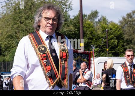 Ballyclare, Nordirland - 27. August 2022: Mitglieder des RBP 452 bei der jährlichen Royal Black Institution am vergangenen Samstag Parade. Stockfoto