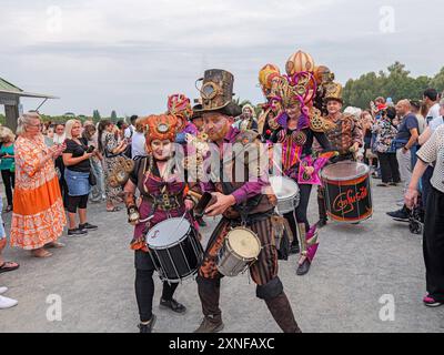 Eröffnung Maschseefest 2024 in Hannover vom 31.07. bis 18.08.2024 ist wieder jeden Tag Fete auf dem Maschseefest Hannover angesagt. Das bunte Treiben startete heute mit der Eröffnung am Nordufer. *** Eröffnung Maschseefest 2024 in Hannover vom 31. Juli bis 18. August 2024 wird das Maschseefest Hannover wieder einmal täglich eine Party sein das bunte Treiben begann heute mit der Eröffnung am Nordufer Copyright: XBerndxGüntherx Stockfoto