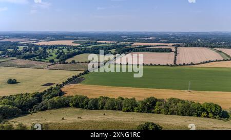 Wasserschiff unten in Hampshire Aerial View in Summer Sunshine Stockfoto