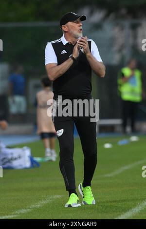 Castel di Sangro, Italien, 31. juli ,2024 Trainer von Brest Gesten während des Fußball-Freundschaftsspiels zwischen SSC Napoli und Brest:Agostino Gemito/Alamy Live News Stockfoto