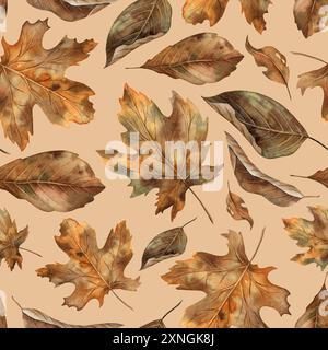 Verschiedene Arten von herbstlichen trockenen Blättern. Nahtloses botanisches Muster im Herbst-Stil auf beigefarbenem Hintergrund. Für saisonales Design, Halloween, danke Stockfoto