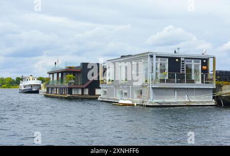 Panoramablick auf die Kanäle von Kopenhagen, Dänemark, Skandinavien. Stockfoto