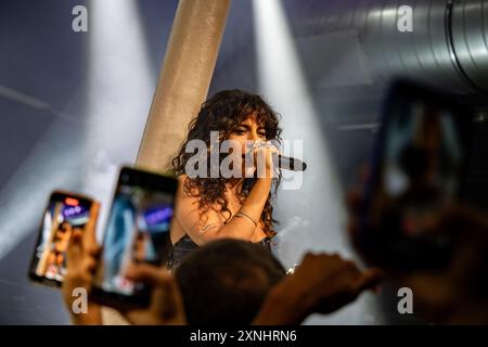 Berlin, Deutschland. 31. Juli 2024. Die brasilianische Sängerin Marina Sena tritt am 31. Juli 2024 in Gretchen in Berlin auf. (Foto: Emmanuele Contini/NurPhoto) Credit: NurPhoto SRL/Alamy Live News Stockfoto