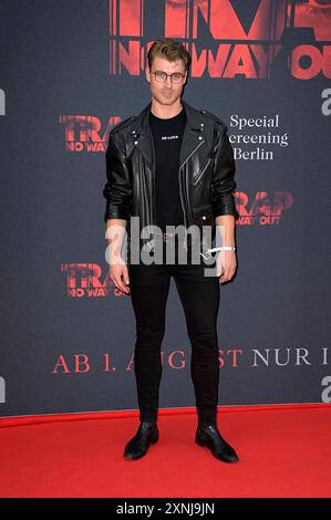 Linus Weber beim Special Screening des Kinofilms Trap: No Way out im Zoo Palast. Berlin, 31.07.2024 *** Linus Weber bei der Sondervorführung des Films Trap No Way Out im Zoo Palast Berlin, 31 07 2024 Foto:XF.xKernx/xFuturexImagex Trap 4793 Stockfoto