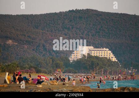 18 Juni 2024 Selcuk Izmir Türkei . Pamucak Beach bei Sonnenuntergang Stockfoto