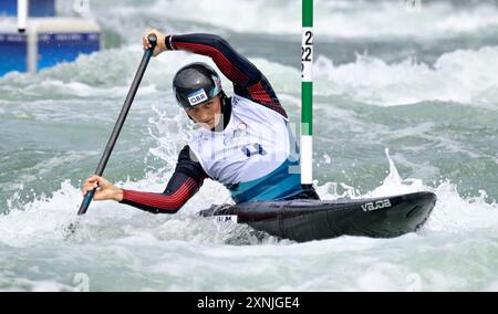 Paris, Frankreich. 31. Juli 2024. Olympische Spiele 2024 in Paris. Kanu Slalom. Olympia-Nautikstadion. Paris. Mallory Franklin (GBR) im Kanu-Einzelwettbewerb der Frauen während der Olympischen Spiele 2024 in Paris im Olympischen Nautikstadion in Frankreich. Quelle: Sport In Pictures/Alamy Live News Stockfoto