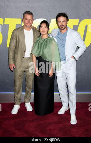 Matt Damon, Hong Chau und Casey Affleck bei der Premiere des Apple TV+ Filme „The Instigators“ im Jazz im Lincoln Center. New York, 31.07.2024 Stockfoto