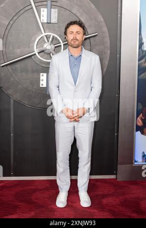 New York, Usa. 31. Juli 2024. Casey Affleck besucht Apple Original Films 'The Instigators' Premiere im Jazz im Lincoln Center in New York (Foto: Lev Radin/Pacific Press) Credit: Pacific Press Media Production Corp./Alamy Live News Stockfoto