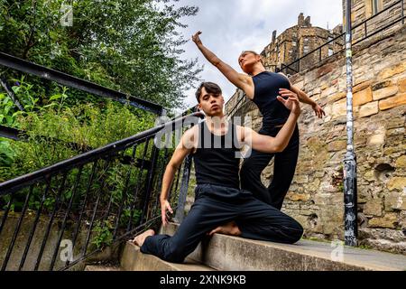 Edinburgh, Vereinigtes Königreich. 1. August 2024 im Bild: Der aufstrebende Choreograf Lewis Major präsentiert die britische Premiere von Triptych, einer seiner beiden preisgekrönten Shows im Assembly @ Dance Base als Teil des Portfolios von House of Oz auf der diesjährigen Edinburgh Fringe. Die Show findet am 2-25. August im Assembly @ Dance Base statt. Quelle: Rich Dyson/Alamy Live News Stockfoto