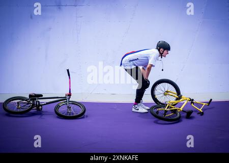 Iveta Miculycova aus Tschechien tritt am 31. Juli 2024 im BMX Freestyle Park-Finale der Olympischen Spiele in Paris an. (CTK Stockfoto