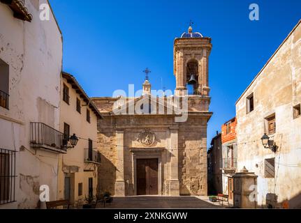 Fassade der Kirche San Nicolás de Requena, Valencia, Spanien, vom Platz aus gesehen Stockfoto
