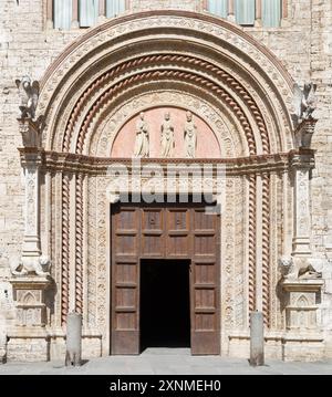 Perugia - das Portal des Palazzo dei priori - Palast der Prioren (Nationalgalerie) Stockfoto