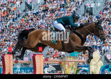 Versailles, Frankreich. August 2024. Abdulrahman ALRAJHI Riding VENTAGO, Equestrian, Springteam Qualifier während der Olympischen Spiele Paris 2024 am 1. August 2024 im Château de Versailles in Versailles, Frankreich - Foto Christophe Bricot/DPPI Media Credit: DPPI Media/Alamy Live News Stockfoto