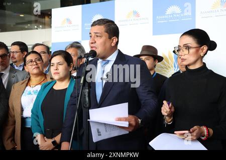 DENUNCIAS RC CANCILLER SOMMERFELD Quito, Donnerstag, 01. August 2024 Pressekonferenz von Movimiento Revolucion Ciudadana über den möglichen politischen Prozess gegen Außenminister Gabriela Sommerfeld wegen angeblichen Meineids und Führung von Konten und Unternehmen in Steueroasen, Legislativpalast Lenin Barreno und Yahaira Urresta Fotos Quito Pichincha Ecuador POL DENUNCIAS RC CANCILLER SOMMERFELD 06c8bb50caaa911b31bcc3696ab6541c Copyright: xROLANDOxENRIQUEZx Stockfoto