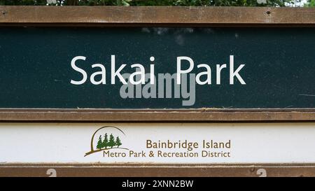 Bainbridge Island, WA, USA - 15. Juli 2024; Schild am Sakai Park Bainbridge Island Metro Park and Recreation District Stockfoto