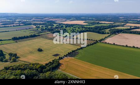 Wasserschiff unten in Hampshire Aerial View in Summer Sunshine Stockfoto