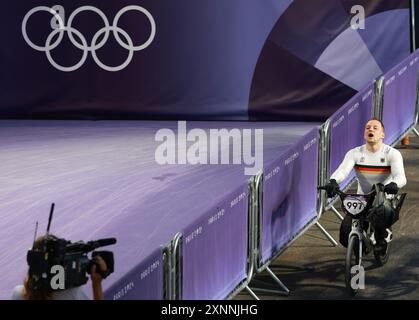 Montigny Le Bretonneux, Frankreich. August 2024. Olympia, Paris 2024, Radfahren, BMX, Vorbereitungen, Viertelfinale, Männer, Philip Schaub aus Deutschland nach seinem Lauf. Quelle: Jan Woitas/dpa/Alamy Live News Stockfoto