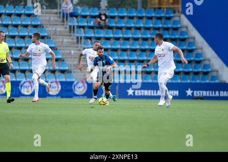 Andorra La Vella, Andorra : 18. Juli 2024: Spieler in Aktion während der zweiten Qualifikationsrunde – 2. Hinspiel des Qualifikats der UEFA Europa Conference League Stockfoto