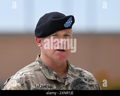 Pyeongtaek, Südkorea. August 2024. General Paul J. LaCamera (USA), Kommandeur des Kommandos der Vereinten Nationen (UNC), spricht im US-Basislager Humphreys während der Zeremonie des Beitritts Deutschlands zum UNC. Quelle: Soeren Stache/dpa/Alamy Live News Stockfoto