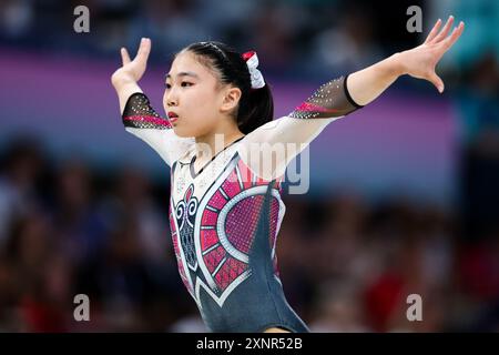 Paris, Frankreich, 1. August 2024. Rina Kishi aus Japan während der Olympischen Spiele 2024 in Paris Kunstturnen WomenÕs Allround-Finale in der Bercy Arena am 1. August 2024 in Paris. Quelle: Pete Dovgan/Speed Media/Alamy Live News Stockfoto