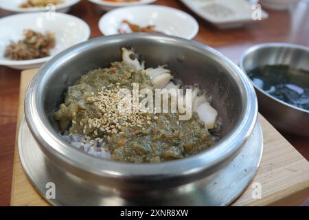 Abalone Darmreißschale, Koreanisches Essen Stockfoto