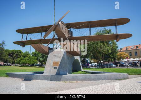 Denkmal von Gago Coutinho und Sacadura Cabral in der Gegend des Lissabonner Parks Stockfoto
