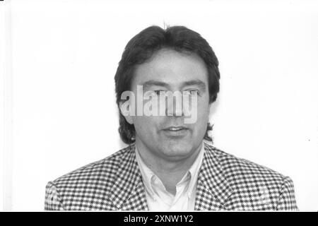 Peter-Michael Diestel, Präsident des Fußballvereins FC Hansa Rostock. Hochformat. Foto: MAZ/Michael Hübner, 13.12.1995 [automatisierte Übersetzung] Stockfoto