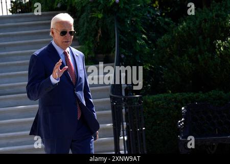 Washington, Usa. August 2024. US-Präsident Joe Biden verlässt das Weiße Haus in Washington und fährt am 2. August 2024 nach Wilmington, Delaware. Foto: Yuri Gripas/ABACAPRESS. COM Credit: Abaca Press/Alamy Live News Stockfoto