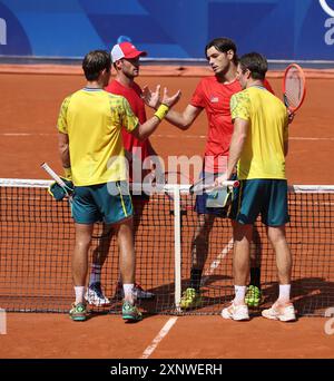 Paris, Frankreich. August 2024. Die australischen John Peers und Matthew Ebden reagieren am siebten Tag der Olympischen Spiele in Paris am Freitag, den 02. August 2024 im Halbfinalspiel der Männer-Doppel gegen Tommy Paul und Taylor Fritz in Roland Garros. Australien gewann das Match 2-0 Foto: Hugo Philpott/UPI Credit: UPI/Alamy Live News Stockfoto