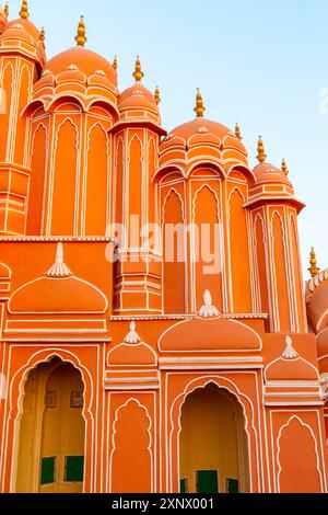 Die Fassade des Hawa Mahal (Palast der Winde), Jaipur, Rajasthan, Indien, Südasien, Asien Stockfoto