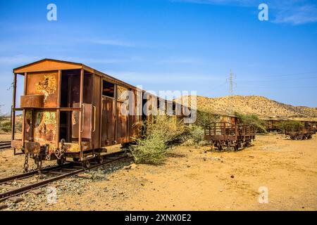 Alte Wagen der italienischen Eisenbahn von Massawa nach Asmara, Eritrea, Afrika Stockfoto